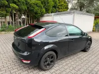 Gebraucht Ford Focus 101 PS (74 kW) 2011 Schwarz Limousine