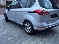 Gebraucht Ford B-MAX Titanium 105 PS (77 kW) 2017 Silber Van / Kleinbus
