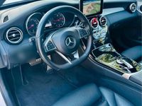 gebraucht Mercedes C250 AMG Line 4Matic 9G-Tronic