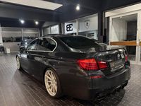 Gebraucht BMW 550 Performance 381 PS (280 kW) 2013 Braun Limousine