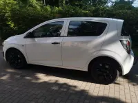 Gebraucht Chevrolet Aveo 72 PS (52 kW) 2012 Weiß Kleinwagen