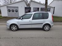 Gebraucht Skoda Roomster Plus Edition 90 PS (66 kW) 2013 Silber Van / Kleinbus