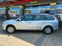 Używany Ford Focus 100 KM (73 kW) 2010 Srebrny Kombi