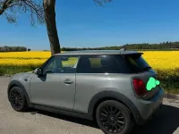 Usado Mini ONE 102 HP (75 kW) 2019 Cinzento Citadino