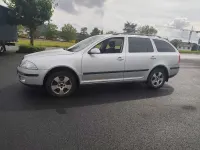Gebraucht Skoda Octavia Elegance 105 PS (77 kW) 2006 Grau Kombi