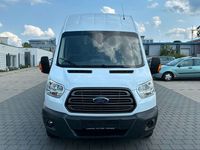 Gebraucht Ford Transit Trend 131 PS (96 kW) 2019 Weiß Van / Kleinbus