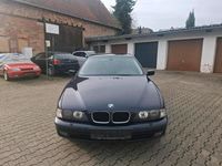 Gebraucht BMW 528 193 PS (141 kW) 1999 Blau Limousine