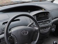 gebraucht Toyota Previa 2.0 D-4D Luna 7-Sitzer Zahnriemen neu