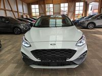 Second-hand Ford Focus Active 182 CP (133 kW) 2019 Alb Berlinǎ
