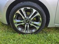 Gebraucht Kia Ceed Spirit 135 PS (99 kW) 2014 Silber Kleinwagen