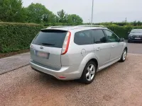 Gebraucht Ford Focus 90 PS (66 kW) 2010 Silber Kombi