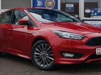 Gebraucht Ford Focus ST-Line 150 PS (110 kW) 2018 Rot Limousine
