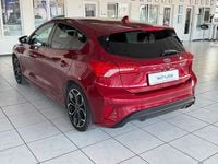 Gebraucht Ford Focus ST-Line 182 PS (133 kW) 2019 Rot Limousine