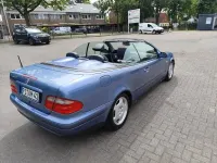Gebraucht Mercedes CLK320 Elegance 218 PS (160 kW) 1999 Blau Cabrio