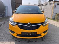 Gebraucht Opel Zafira Edition 120 PS (88 kW) 2018 Orange Van / Kleinbus