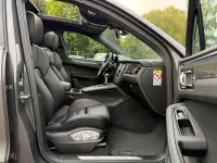 Gebraucht Porsche Macan Turbo 400 PS (294 kW) 2018 Achatgrau (metallic) SUV