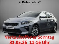 Używany Kia Ceed Vision 136 KM (100 kW) 2021 Srebrny Hatchback