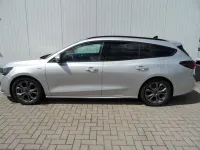 Gebraucht Ford Focus ST-Line X 155 PS (114 kW) 2024 Silber Limousine