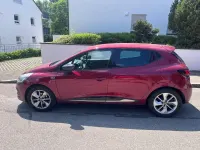 Gebraucht Renault Clio LIMITED 90 PS (66 kW) 2016 Rot Kleinwagen