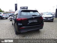 Gebraucht Mercedes B200 Progressive 163 PS (119 kW) 2024 Schwarz Van / Kleinbus