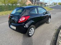 Gebraucht Ford Ka Titanium 70 PS (51 kW) 2015 Schwarz Kleinwagen