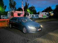Gebraucht Skoda Superb Style 190 PS (139 kW) 2019 Grau Kombi