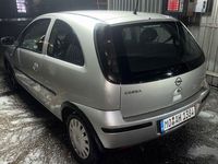 Usata Opel Corsa 60 CV (44 kW) 2004 Argento Utilitaria