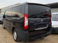 Gebraucht Peugeot TePee Access 128 PS (94 kW) 2013 Schwarz Van / Kleinbus