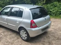 Gebraucht Renault Clio II 75 PS (55 kW) 2009 Silber Kleinwagen