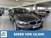 Gebraucht BMW 330 Advantage 258 PS (189 kW) 2019 Grau metallic Kombi