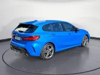 Gebraucht BMW M135 M Sport 306 PS (225 kW) 2022 Blau Kleinwagen