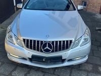 Gebraucht Mercedes E200 Elegance 184 PS (135 kW) 2012 Silber Cabrio