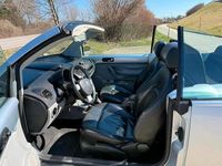 Gebraucht VW New Beetle 115 PS (84 kW) 2004 Silber Kleinwagen