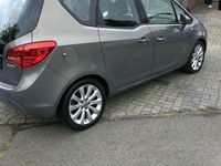 Gebraucht Opel Meriva Innovation 120 PS (88 kW) 2012 Muskatgrau/pepperdust Van / Kleinbus