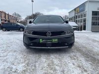 Gebraucht Opel Astra Elegance 131 PS (96 kW) 2022 Diamant schwarz/karbon schwarz (metallic) Limousine