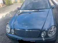 Gebraucht Mercedes E220 Classic 150 PS (110 kW) 2005 Grau Limousine