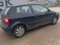Gebraucht VW Polo 63 PS (46 kW) 2003 Schwarz Kleinwagen