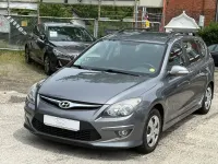 Gebraucht Hyundai i30 90 PS (66 kW) 2012 Grau Kombi