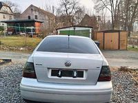 Gebraucht VW Bora 101 PS (74 kW) 1999 Silber Limousine
