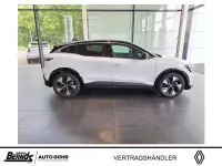 Gebraucht Renault Megane E-Tech Komfort 160 kW (218 PS) 2026 Arktisweiß/dach in blackpear Limousine