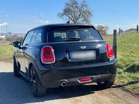 Second-hand Mini One D 116 CP (85 kW) 2016 Negru Hatchback