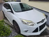 Gebraucht Ford Focus S 150 PS (110 kW) 2013 Weiß Kombi