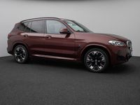 Gebraucht BMW iX3 Impressive 210 kW (286 PS) 2022 Piemont rot metallicc3c SUV