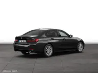 Gebraucht BMW 318 150 PS (110 kW) 2025 Black sapphire metallic Limousine