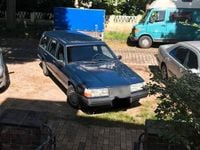 Second-hand Volvo 940 112 CP (82 kW) 1993 Albastru Break