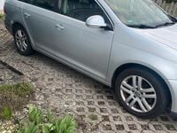 Gebraucht VW Golf V 105 PS (77 kW) 2008 Silber Kombi