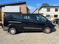 Second-hand Ford Transit Custom 131 CP (96 kW) 2018 Negru Monovolum