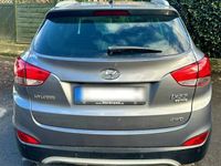 gebraucht Hyundai ix35 2.0 CRDi 135 kW Premium 4WD Automatik P...