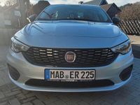 Gebraucht Fiat Tipo Easy 95 PS (69 kW) 2016 Silber Limousine