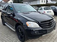 Gebraucht Mercedes ML320 211 PS (155 kW) 2007 Schwarz SUV